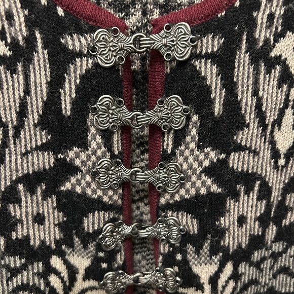 GUDRUN SJODEN NORDIC FAIR ISLE CARDIGAN SWEATER WOOL BLEND WITH INTRICATE CLASPS - Picture 2 of 7